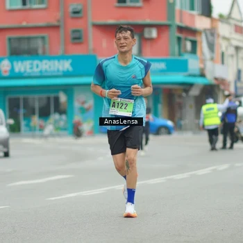 Runner Photo 8858735