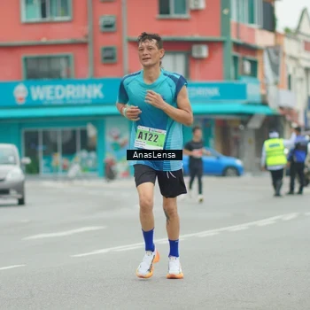 Runner Photo 8858738