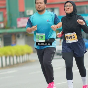 Runner Photo 8858746