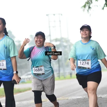 Runner Photo 8858758