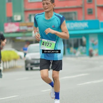 Runner Photo 8858771