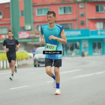 Runner Photo 8858774