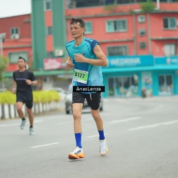 Runner Photo 8858778