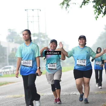 Runner Photo 8858787