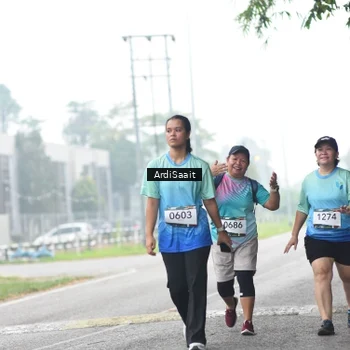 Runner Photo 8858793