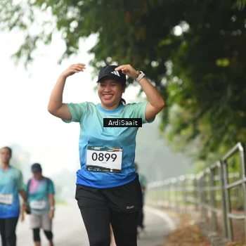 Runner Photo 8858798