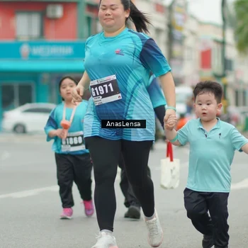 Runner Photo 8858810