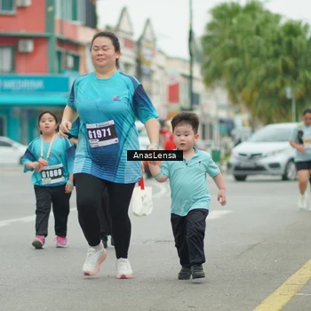 Runner Photo 8858813