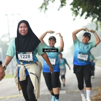 Runner Photo 8858818