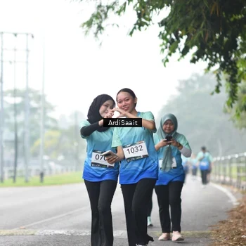 Runner Photo 8858820