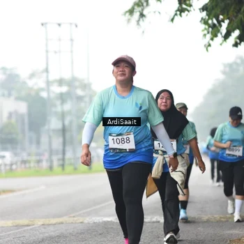 Runner Photo 8858839