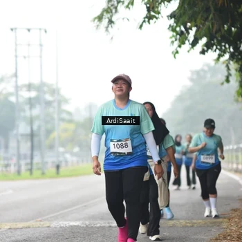 Runner Photo 8858853