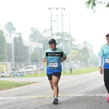 Runner Photo 8858864