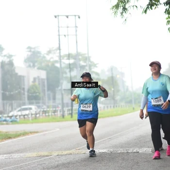 Runner Photo 8858868