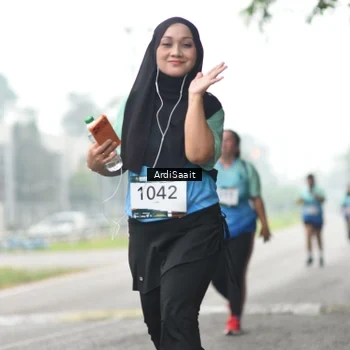 Runner Photo 8858875