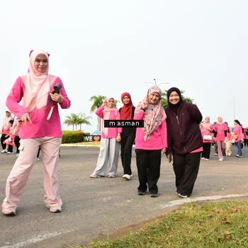 Runner Photo 8858876