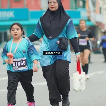 Runner Photo 8858887