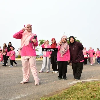Runner Photo 8858895