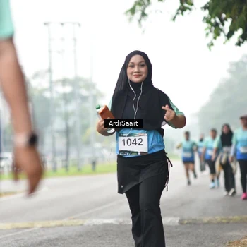 Runner Photo 8858896