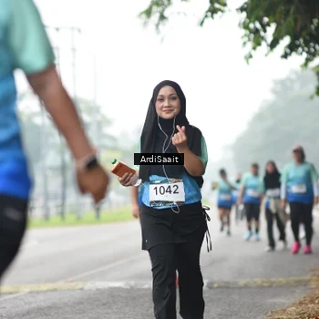 Runner Photo 8858907