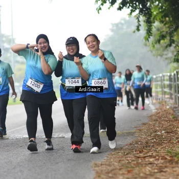 Runner Photo 8858931