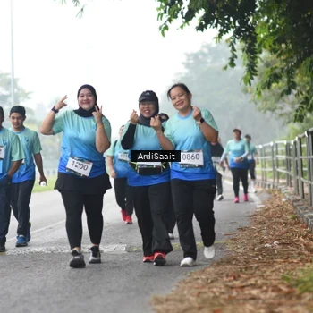 Runner Photo 8858950
