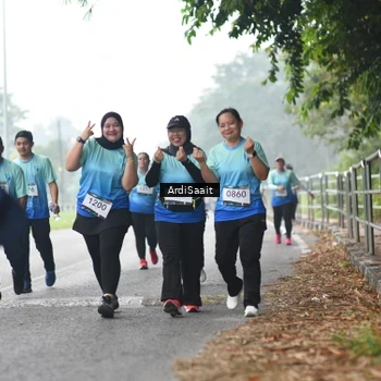 Runner Photo 8858951