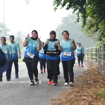 Runner Photo 8858955