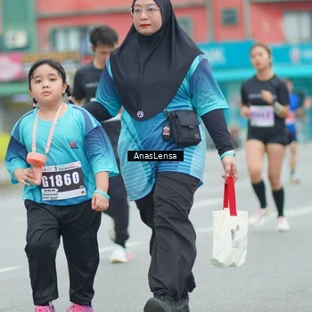 Runner Photo 8858960