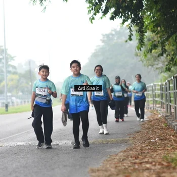 Runner Photo 8858990
