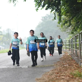 Runner Photo 8859009
