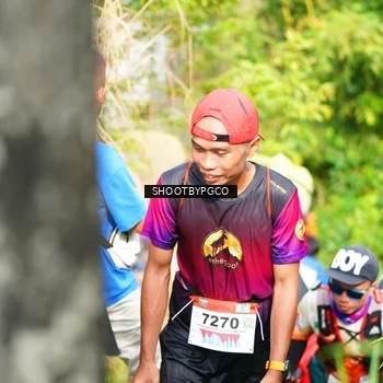 Runner Photo 8859017