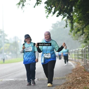 Runner Photo 8859059