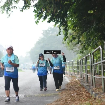 Runner Photo 8859118