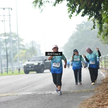 Runner Photo 8859123