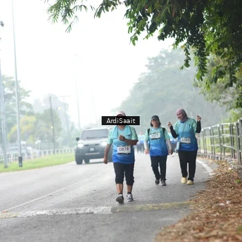 Runner Photo 8859139