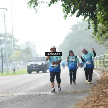 Runner Photo 8859152