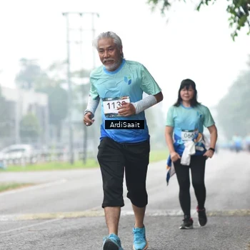 Runner Photo 8859171