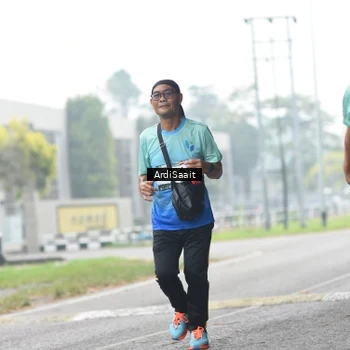 Runner Photo 8859198