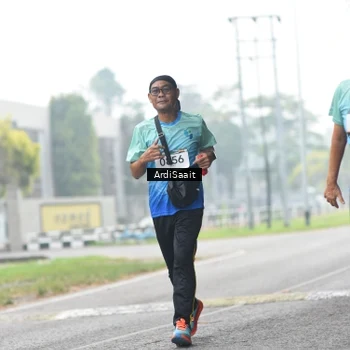 Runner Photo 8859201