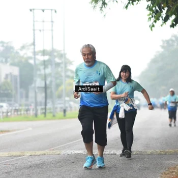 Runner Photo 8859203