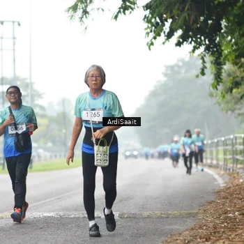 Runner Photo 8859208