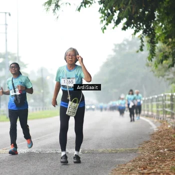 Runner Photo 8859217