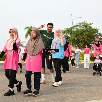 Runner Photo 8859306