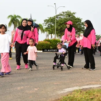 Runner Photo 8859366