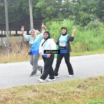 Runner Photo 8859384