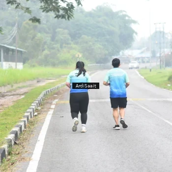 Runner Photo 8859385