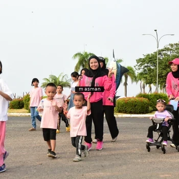 Runner Photo 8859397