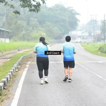 Runner Photo 8859398