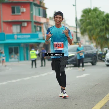 Runner Photo 8859405
